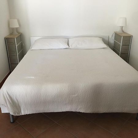 Casa Girasole Apartment Bari Bagian luar foto