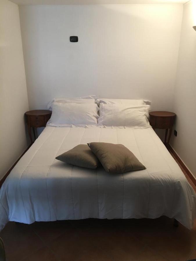 Casa Girasole Apartment Bari Bagian luar foto